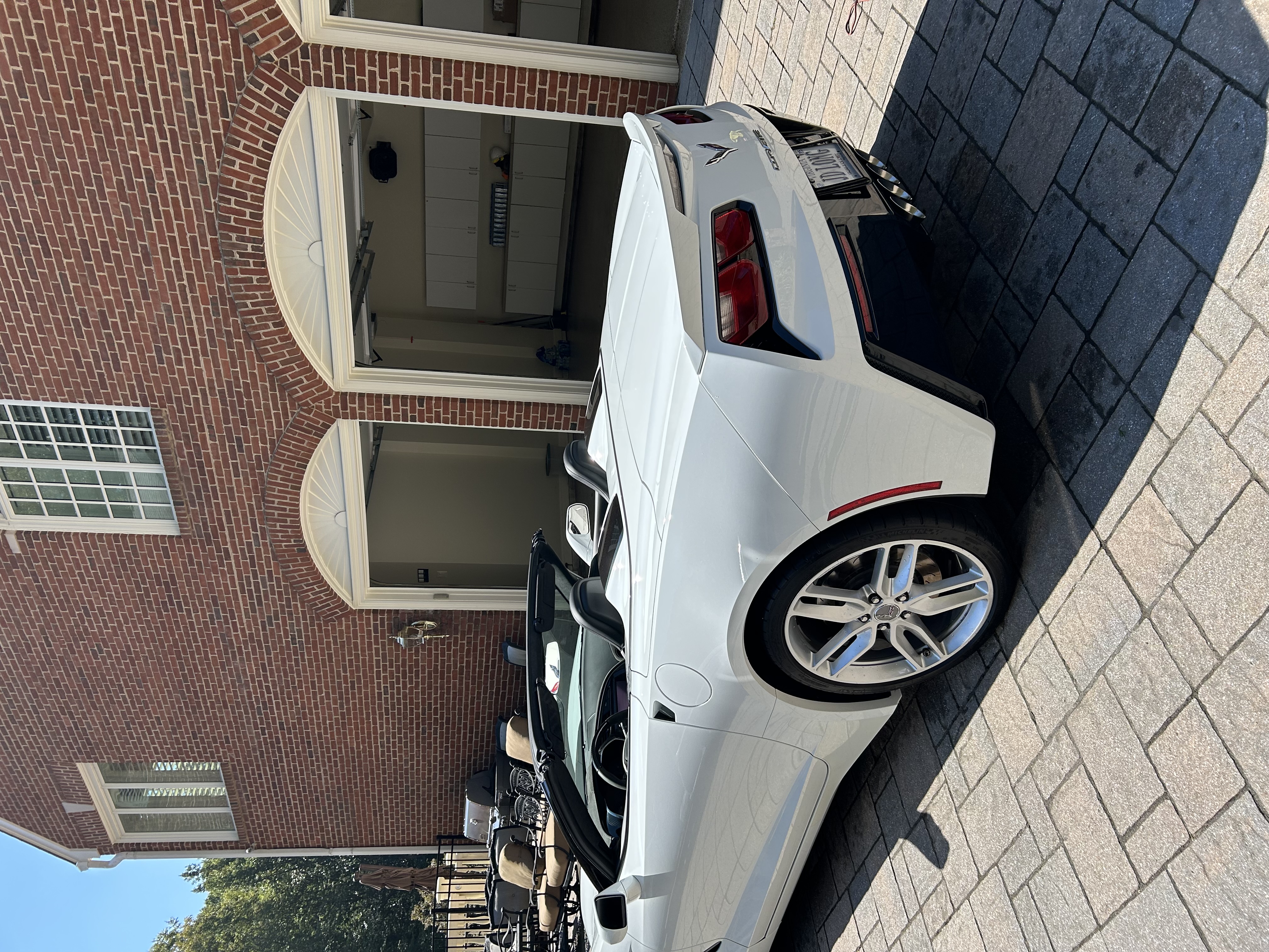 White Corvette C7 — gleaming rear end after detail