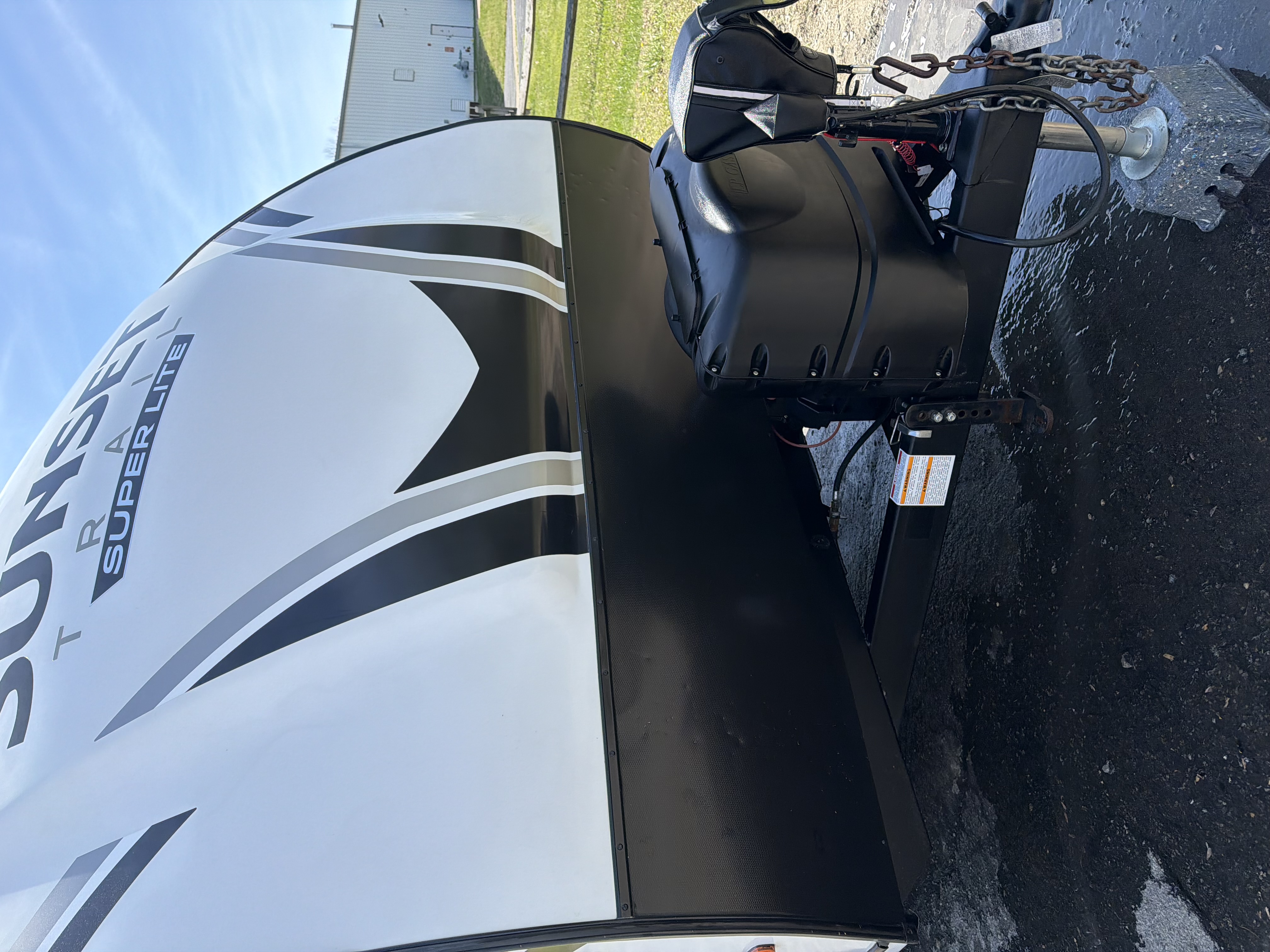 Vehicle detail — polished exterior
