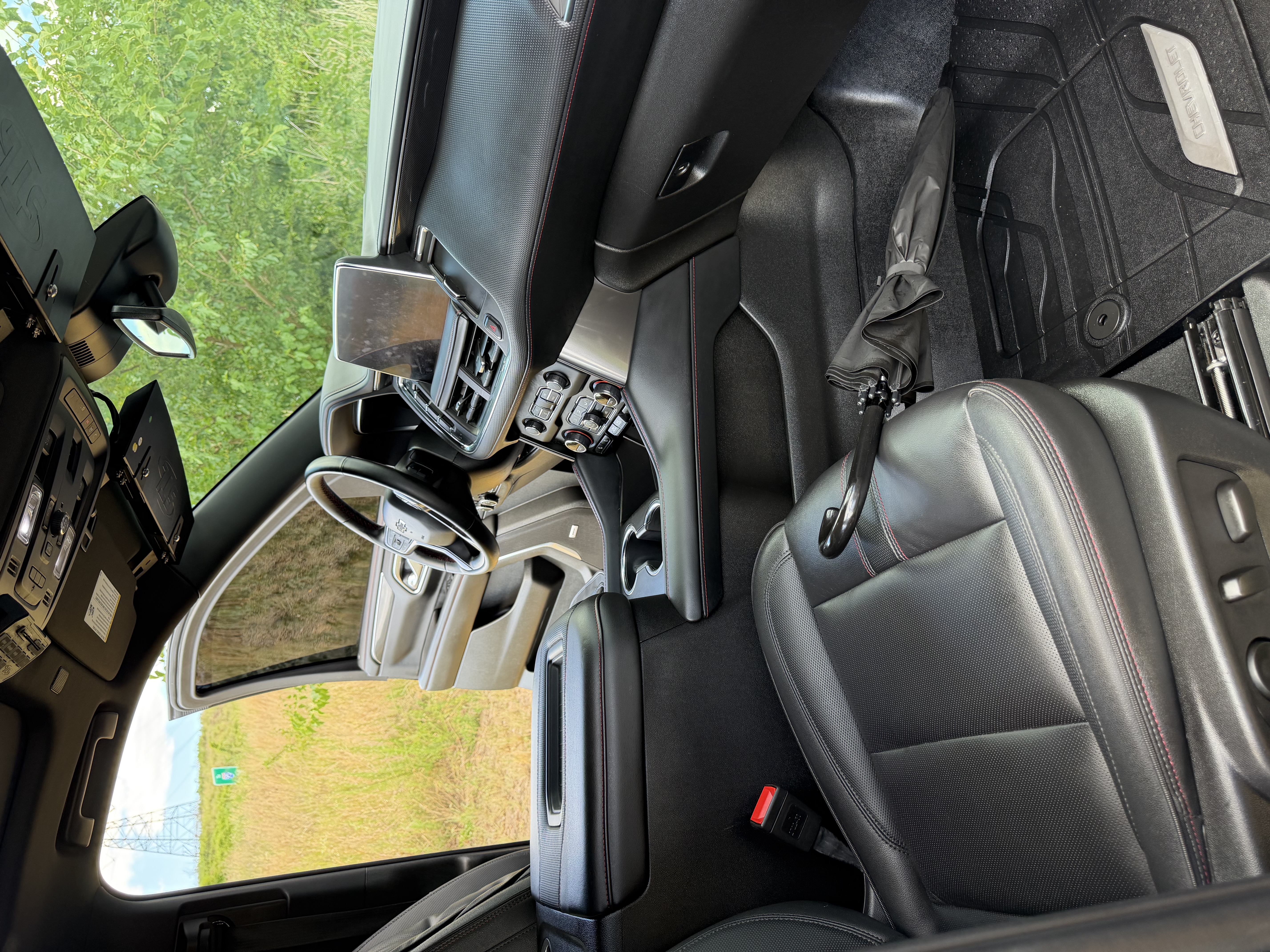 Vehicle exterior — gleaming paint after detail